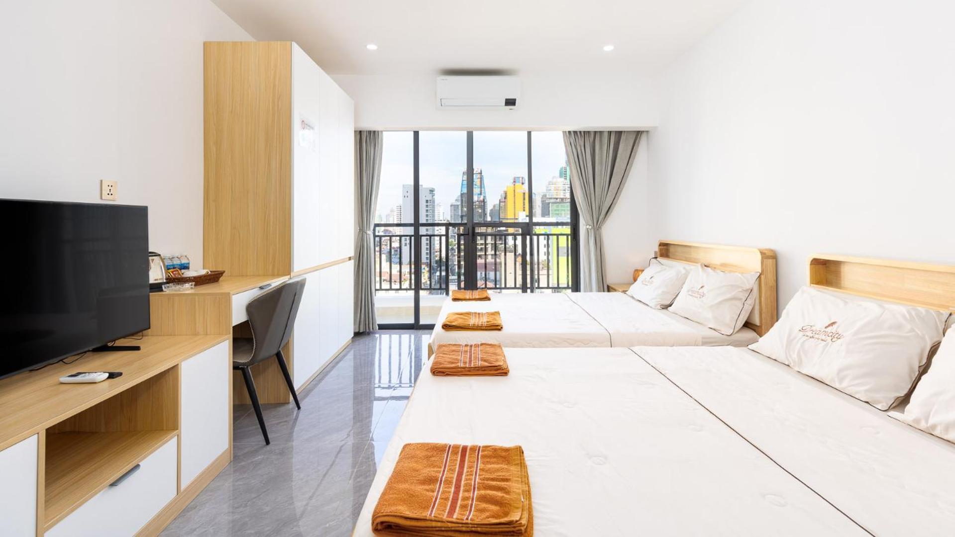 Real Hope Apartments Phnom Penh - Free Laundry ภายนอก รูปภาพ